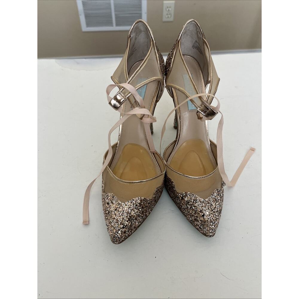 Betsey Johnson Stela Stiletto Heels Size 8.5 Champagne Glitter - Picture 2 of 7